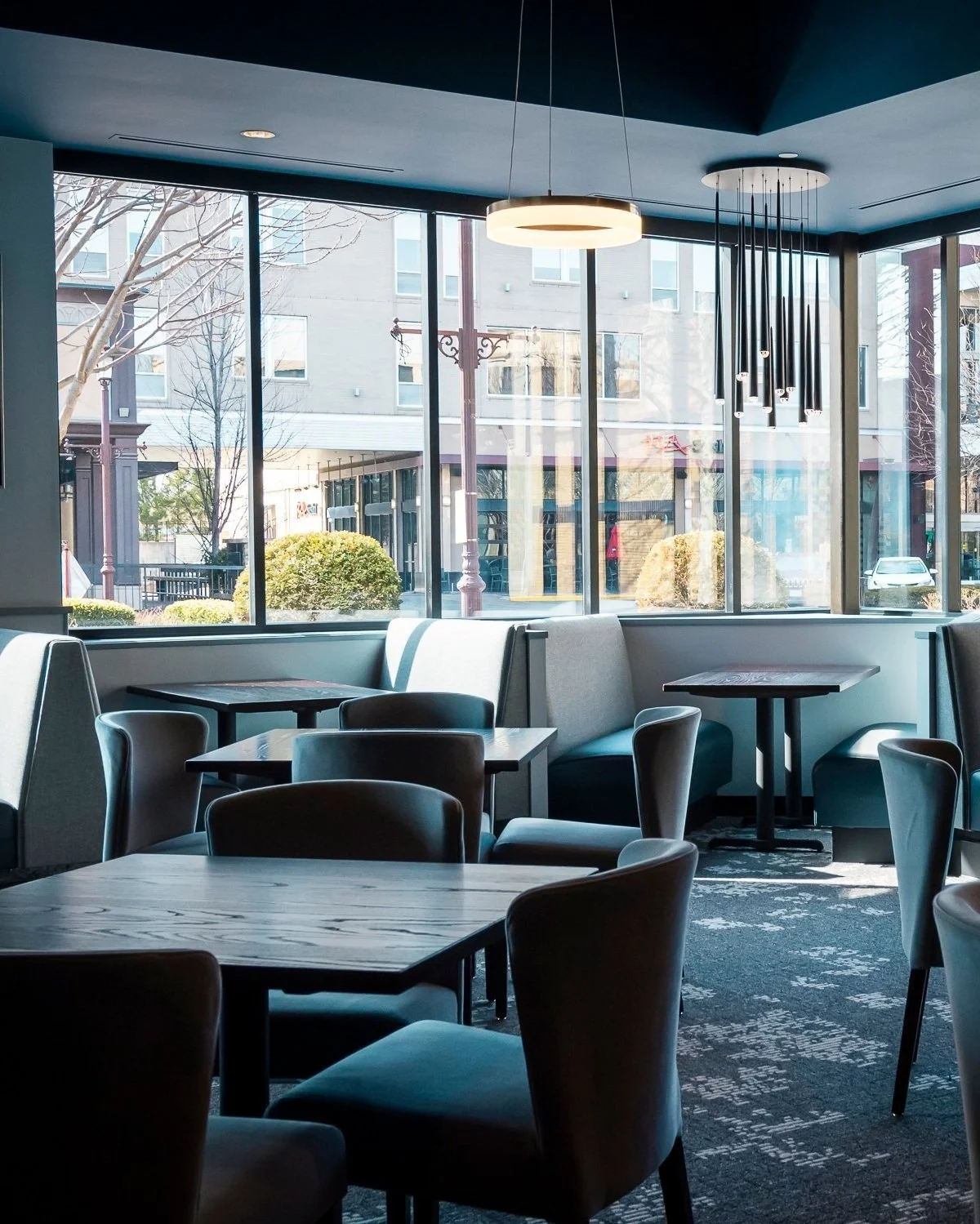 Plate restaurant best sale